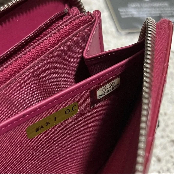 Authentic Chanel patent quilted long wallet with complete inclusion - Picture 13 of 16